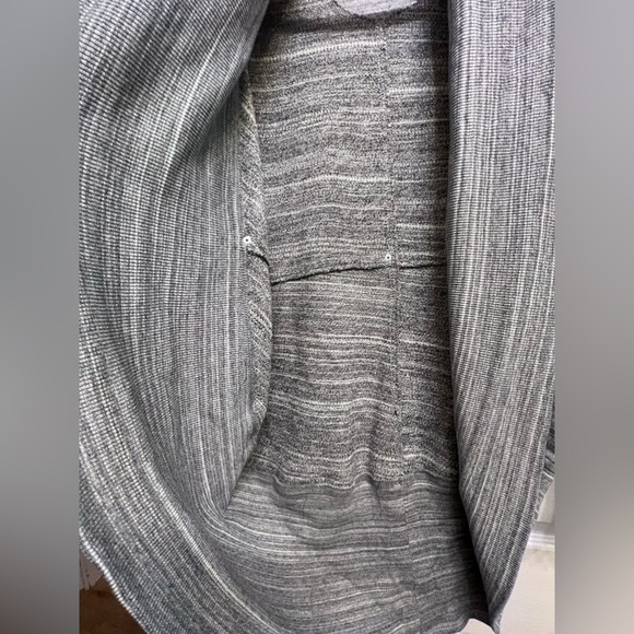 Wilfred from Aritzia, Classic Diderot Sweater, light grey, size Small, EUC - Picture 11 of 15